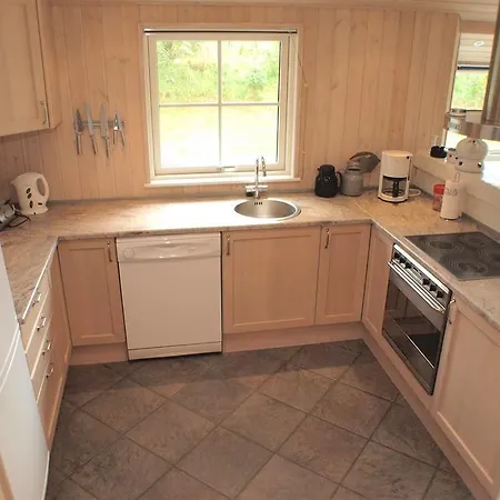 Five-bedroom Holiday Stellavej With A Sauna 04 Holiday home *